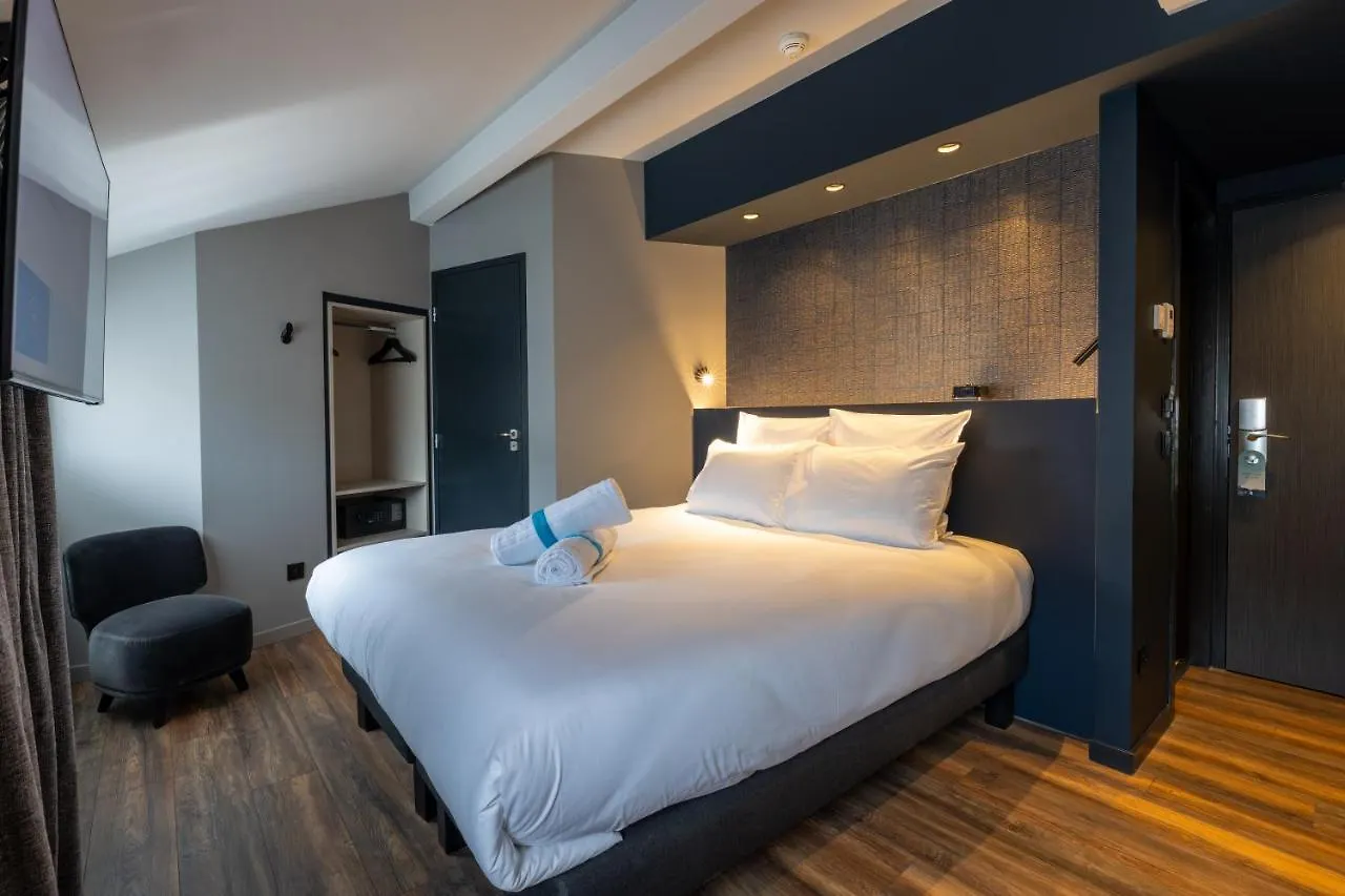 Miura Hotel Voglans 4*,