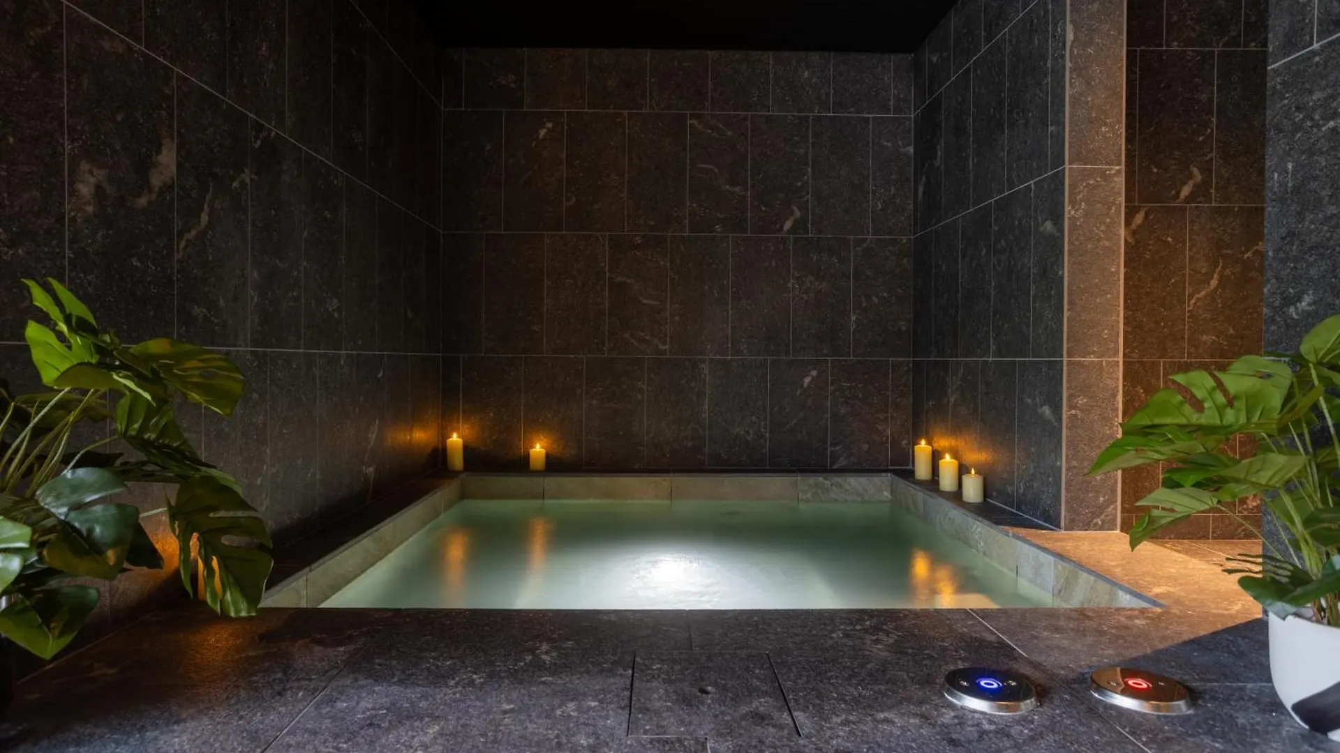 Miura Hotel Voglans