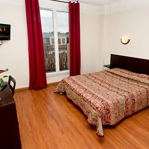 Hipotel Printania Maraichers 2*, Paris France
